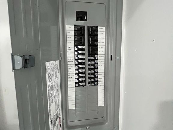 5th image of 2050 Us Highway 42 S APT 1