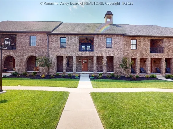 5 Manor St, Barboursville, WV 25504