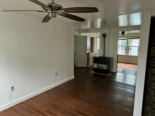 7 Albert St #1 Photo 1
