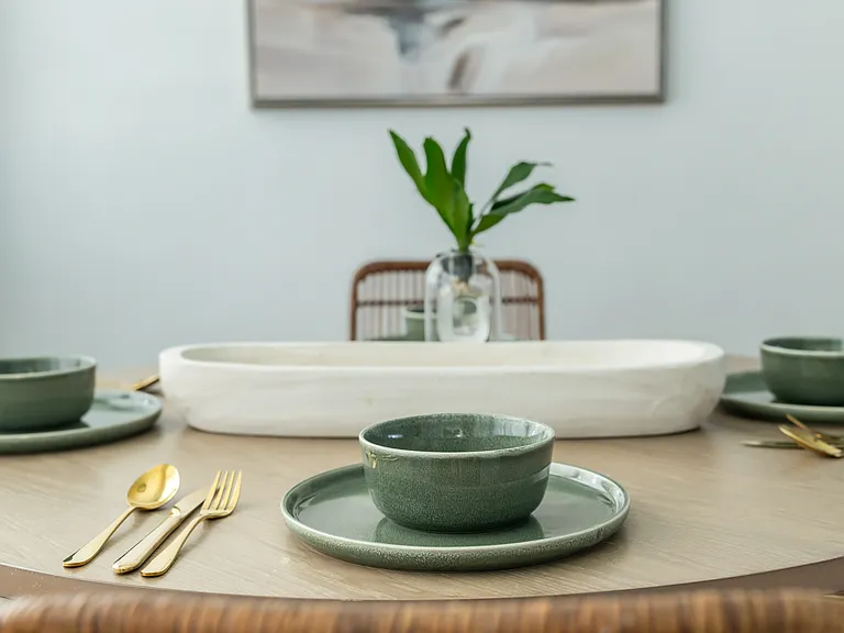 Dinnerware details.