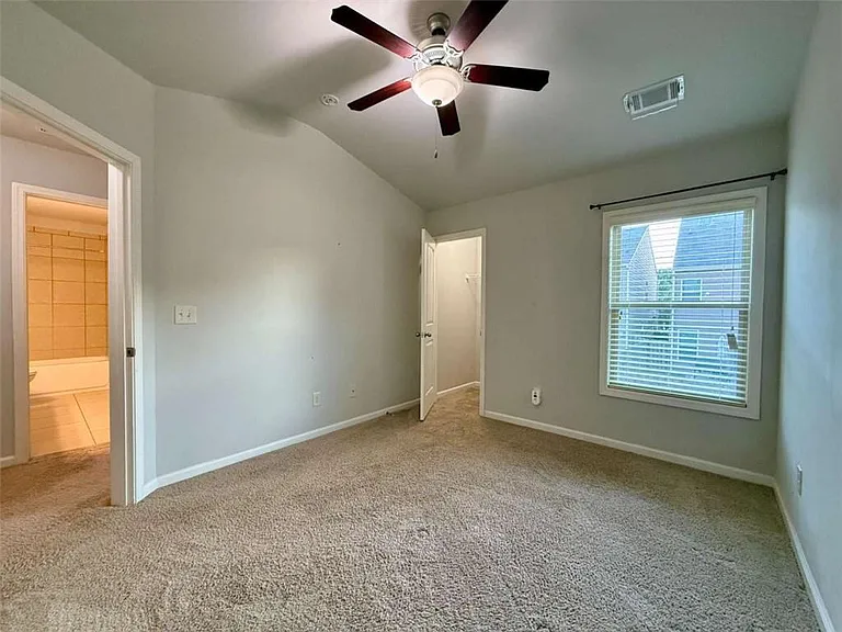 5115 Breezewood Cir — Photo 31