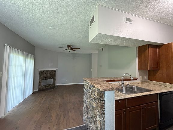 5th image of 669 Waterville St APT 307