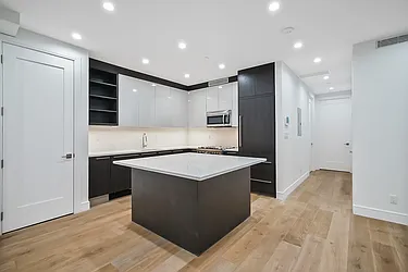 Sold by Avenue Sotheby's International Realty