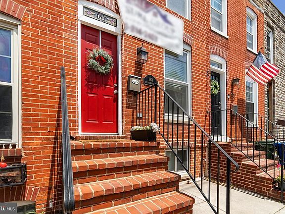2nd image of 128 E Randall St