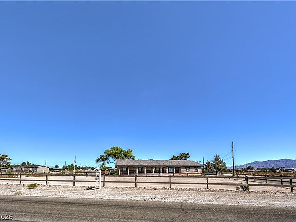 4th image of 8910 W Rosada Way