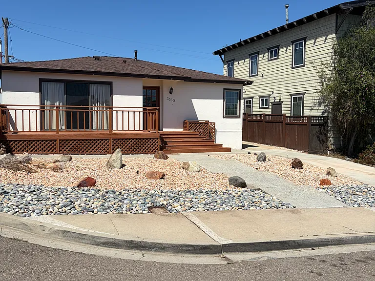 3530 Alcott St — Photo 2