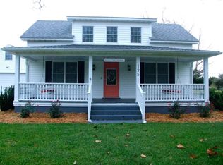135 Brown St, Marshallberg, NC 28553