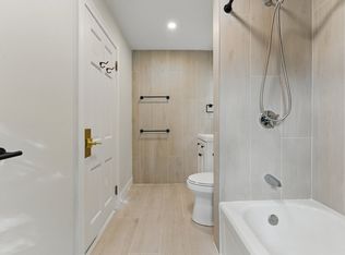 15 Park Ave, Newton, MA 02458
