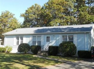 10 Sarah Ln, Plymouth, MA 02360
