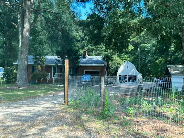 4796 Stone Rd, Virginia Beach, VA 23457