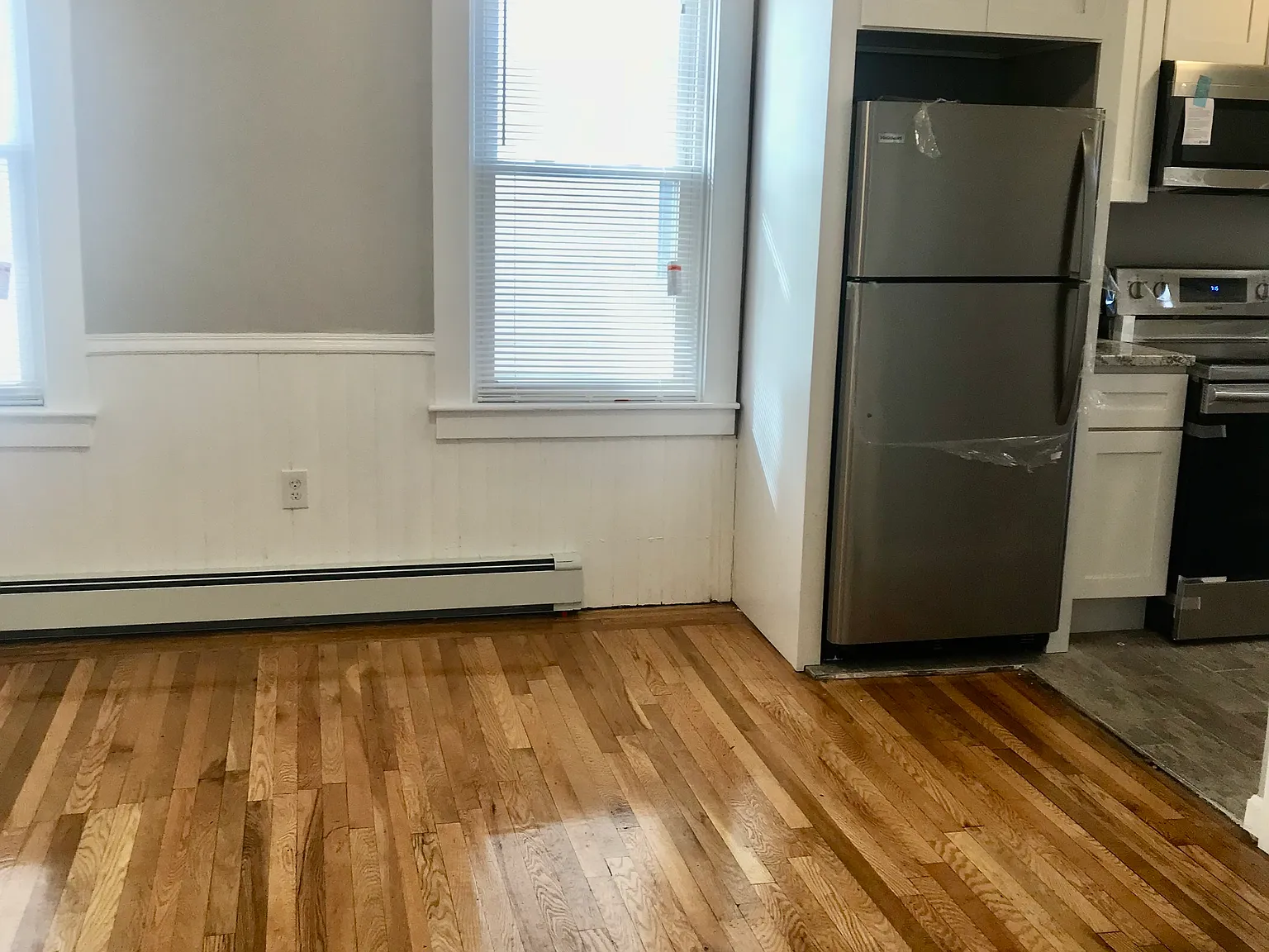 2 bed, 1100 sqft, $1,425 — Photo 4