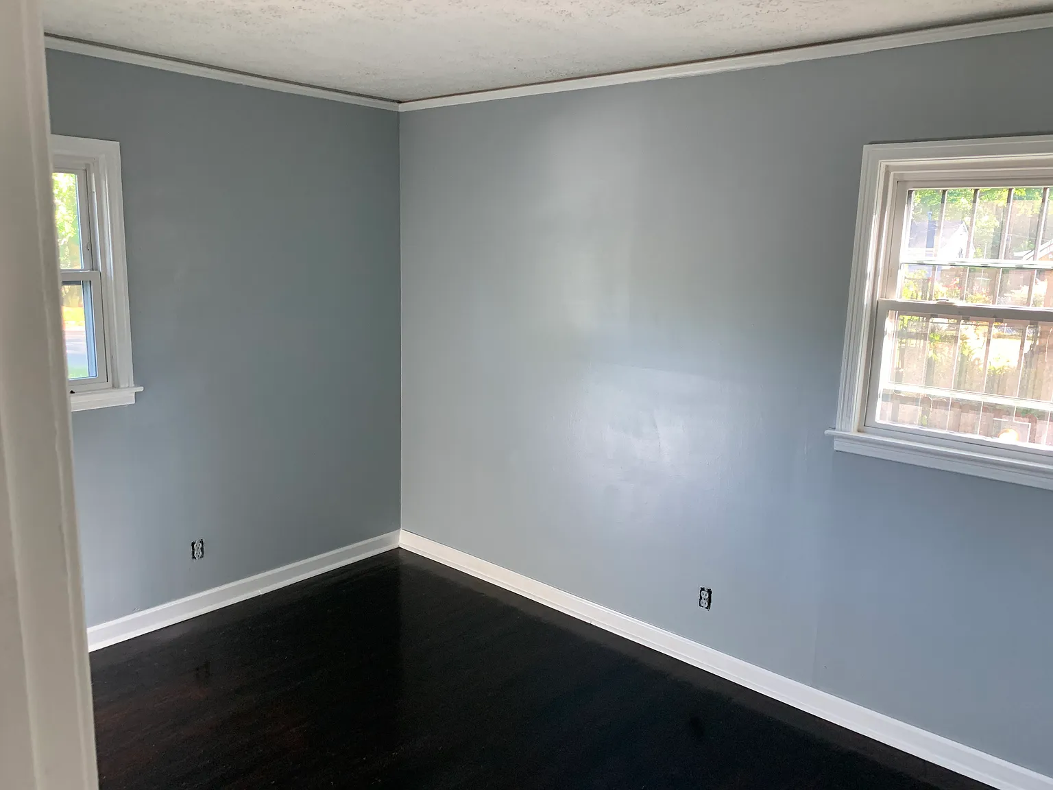 3 bed, 910 sqft, $925 — Photo 3