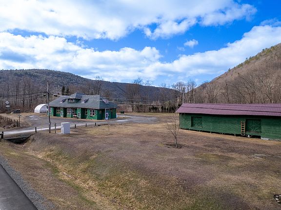 4th image of 19 Trestle Rd