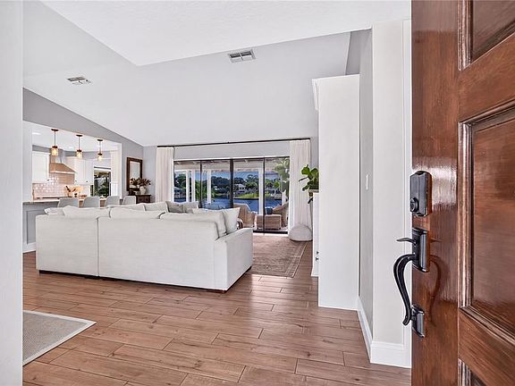 2nd image of 22 COTTONTON COURT