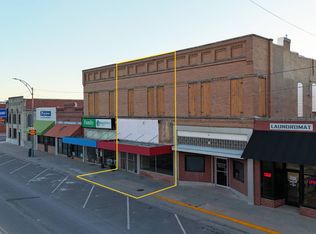 121 S Main St, Smith Center, KS 66967