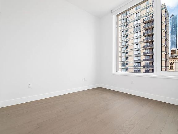 5th image of 200 E 23rd St #19AA
