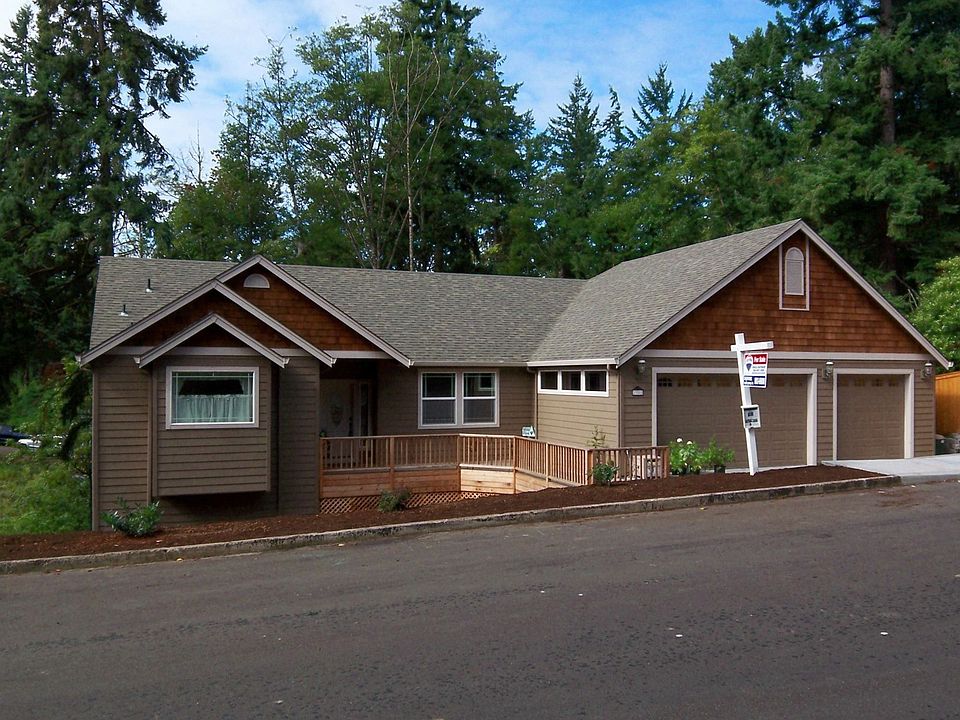 1st image of 2321 NE Brookview Dr