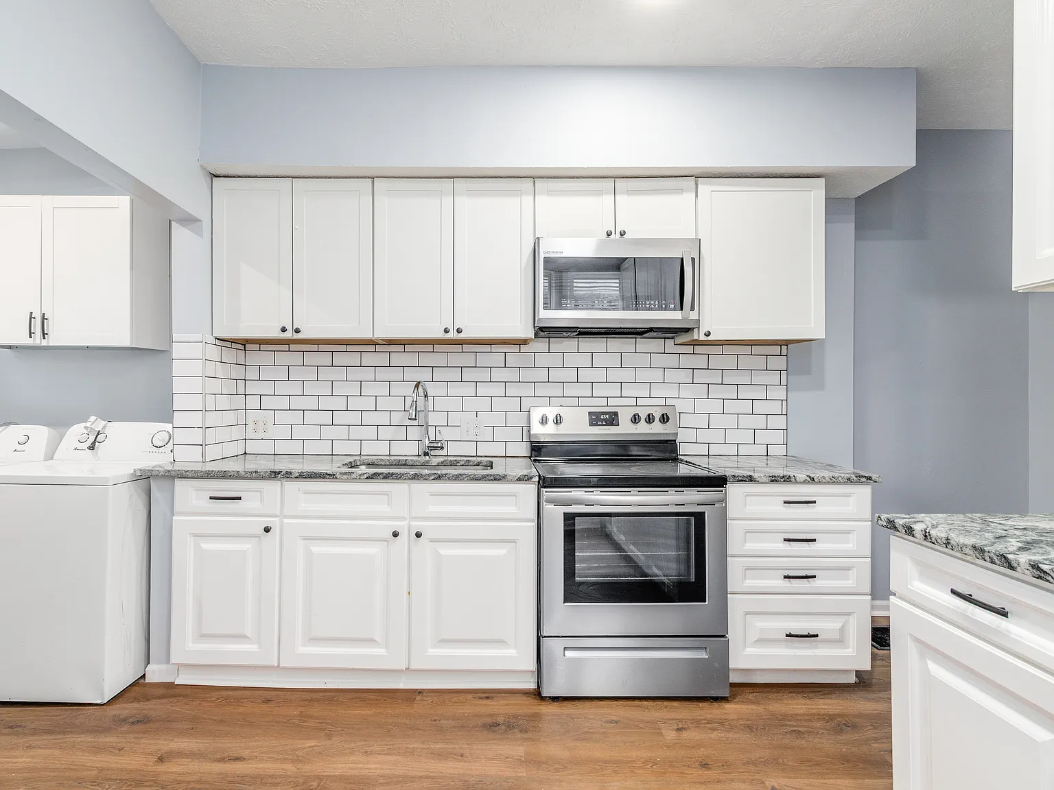 4 bed, 1840 sqft, $1,900 — Photo 1