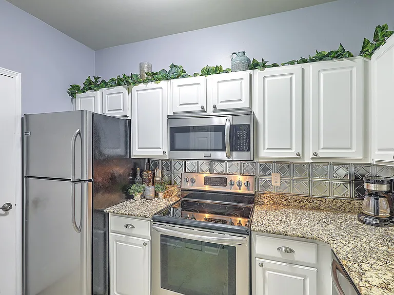 1600 Long Grove Dr #1417 — Photo 20