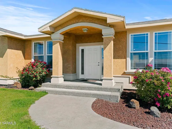 5811 Englewood Ave, Yakima, WA 98908