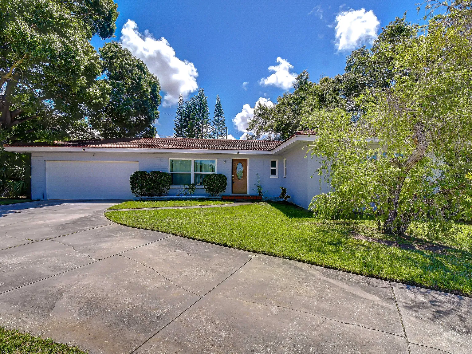 1001 Bay Breeze Terrace - 1 — Photo 2