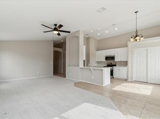 14316 S Diablo Rd, Arizona City, AZ 85123