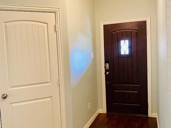 4th image of 3239 Norville Ln