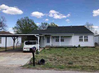 112 NW 4th St, Jones, OK 73049