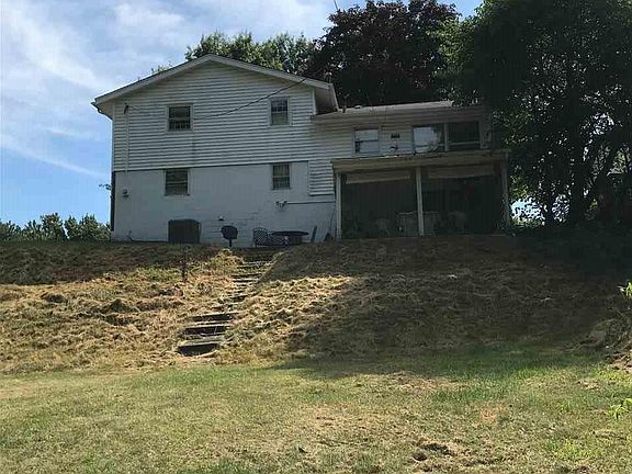 3rd image of 4303 34th Avenue Pl