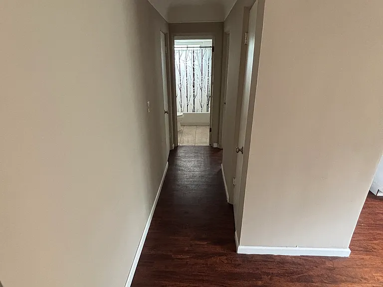 4505 Forest Trl #6 — Photo 3