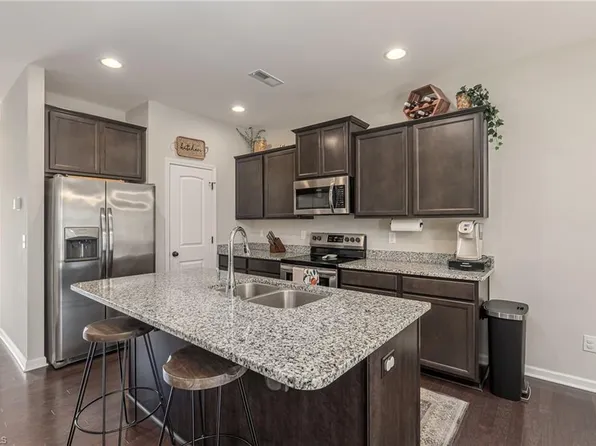 1818 Denise Ln, Winston Salem, NC 27127