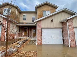 2183 W Bingham St, Ozark, MO 65721