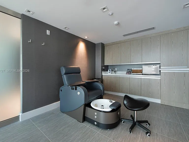 300 Sunny Isles Blvd #4-1702 — Photo 48