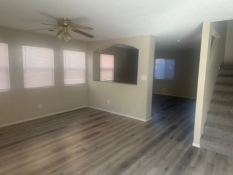 1817 San Pedro Rd NE — Photo 6