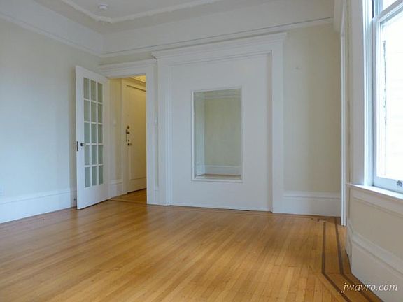 5th image of 1590 Sacramento St #28