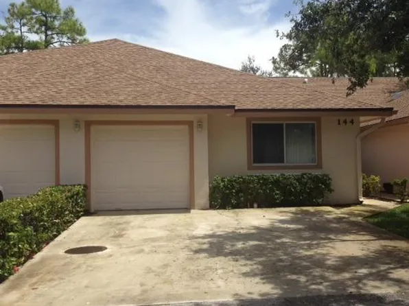 144 Paradise Crescent, Royal Palm Beach, FL 33411