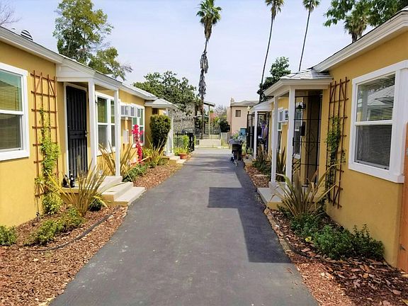 2nd image of 845 N El Molino Ave