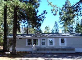 4098 Swallows Rd, Loon Lake, WA 99148