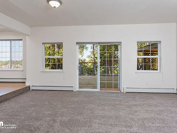 5th image of 17111 Santa Maria Dr