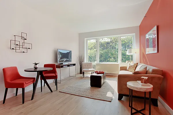 Sold by Corcoran | media 3