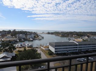 4425 Arendell St, Morehead City, NC 28557