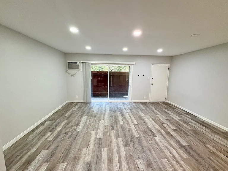 1415 Hauser Blvd #2 — Photo 3