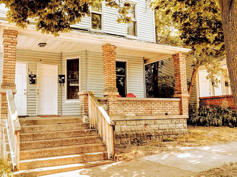 120 Fairbanks St NE #1 — Photo 13
