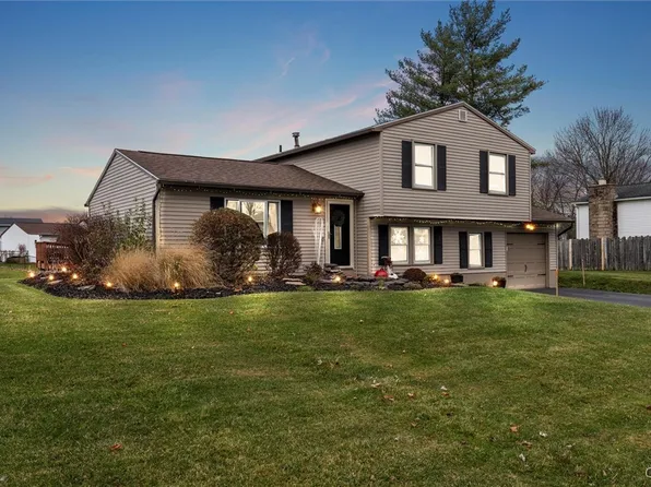 5509 Imperia Ln, Clay, NY 13041