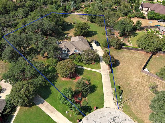 2nd image of 10605 Bridgeport Dr