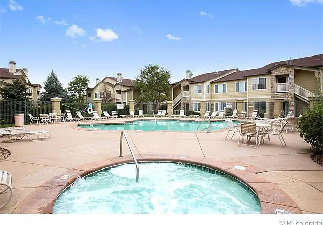 1415 S Galena Way #104 — Photo 4