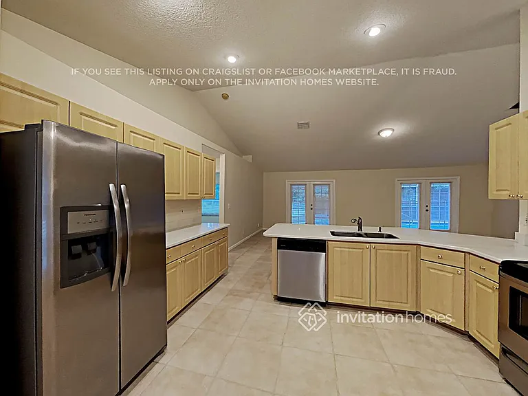 14822 Paddock Dr — Photo 6