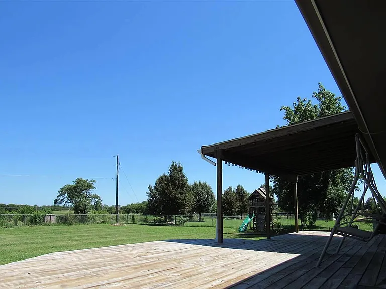 2700 SW Sacramento Dr — Photo 17