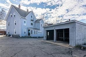 2nd image of 55 Pleasant St