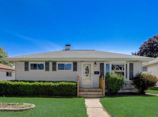 6710 S 20th St, Milwaukee, WI 53221